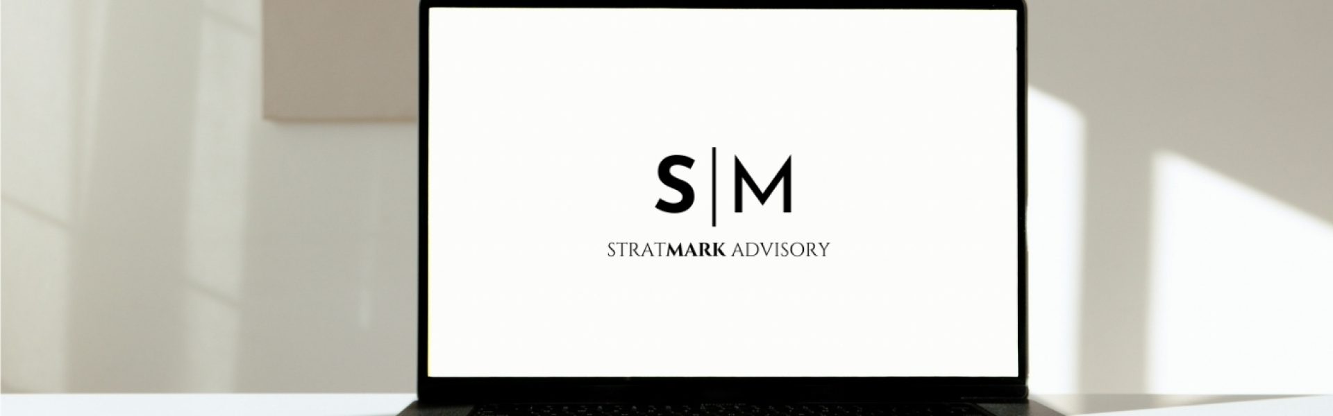 Página web para portfolio lujo minimalista (2)